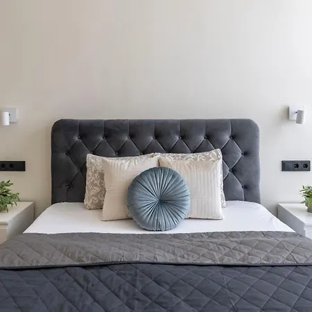 Exclusive & Grand Astoria In The Heart Of Lägenhet *