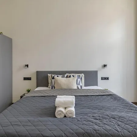 Lejlighed Exclusive & Grand Astoria In The Heart Of Budapest