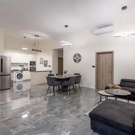 Lejlighed Exclusive & Grand Astoria In The Heart Of