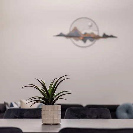 Apartman Exclusive & Grand Astoria In The Heart Of Budapest